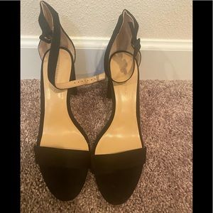 New Black Banana Republic Heels 10